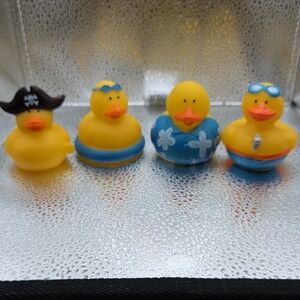 Duckies Beach Yellow Rubber  Toy Set NWOT #1